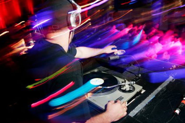 Gallery photo 4 of DJ Nelson Estrada
