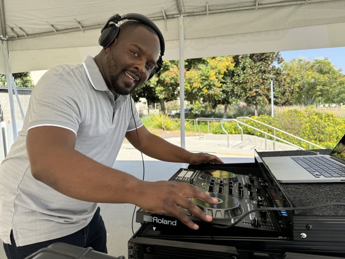 Gallery photo 4 of DJ Nick Nack