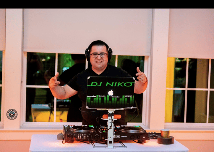 Gallery photo 7 of Dj Niko