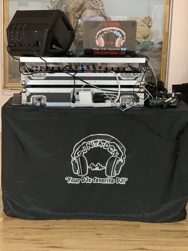 Gallery photo 1 of DJ Nita-Don Mobile & Delivery Ent