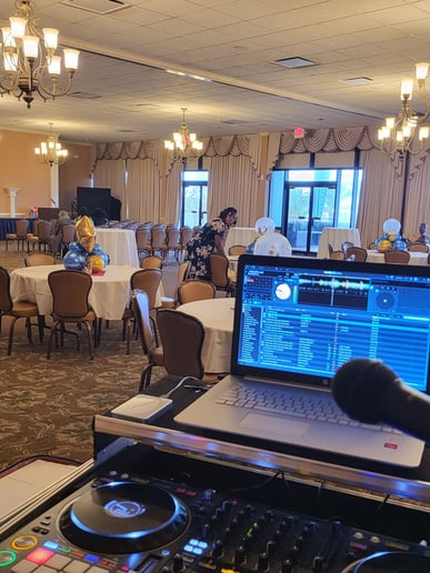 Gallery photo 7 of Dj Note