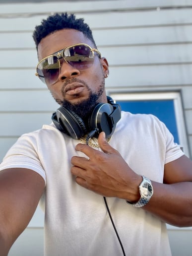 Gallery photo 4 of Dj Nutty