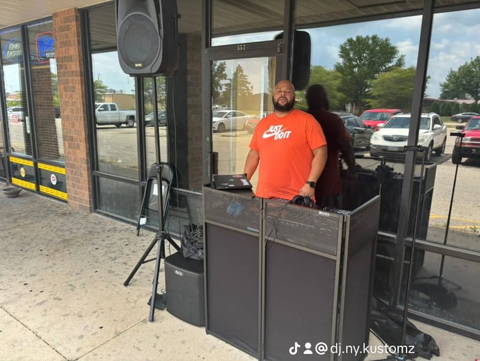 Gallery photo 9 of Dj NYKustomz
