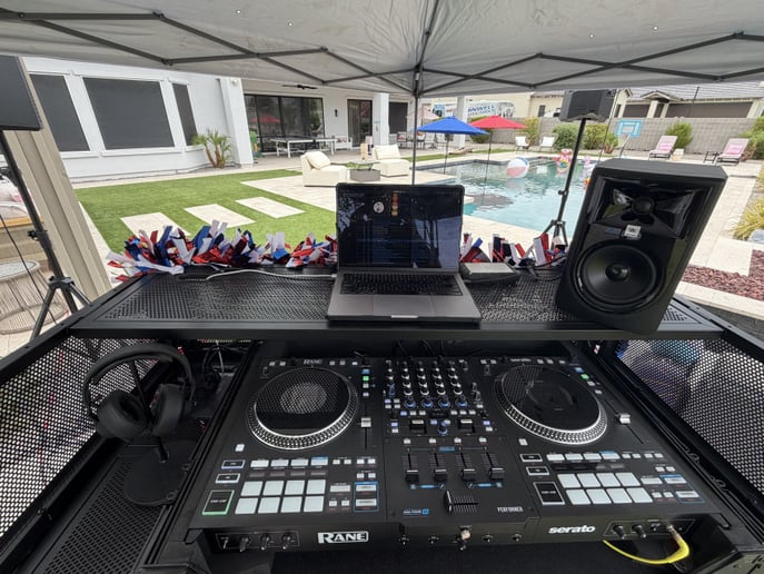 Gallery photo 4 of DJ Off Limits