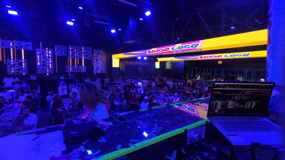 Gallery photo 10 of DJ Oh'NikkiAshley