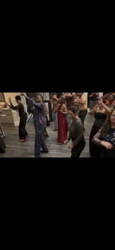Gallery photo 20 of DJ Onque, The Dancing DJ