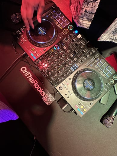 Gallery photo 2 of DJ Otr
