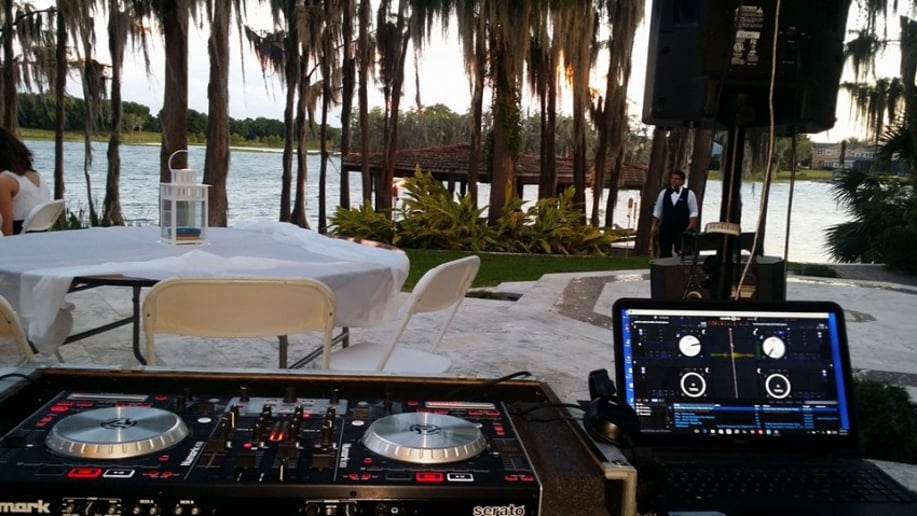 Gallery photo 2 of DJ Parys