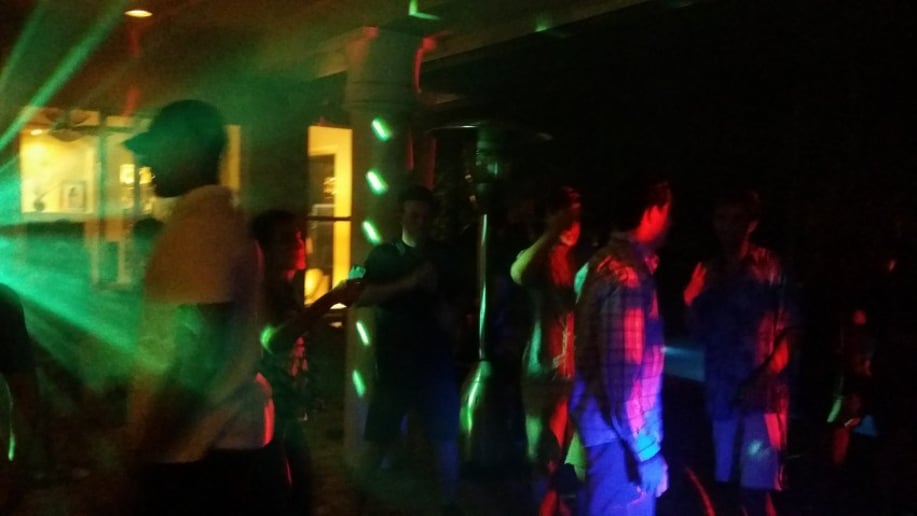 Gallery photo 6 of DJ Parys