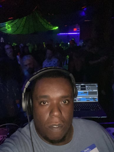 Gallery photo 8 of Dj Phats