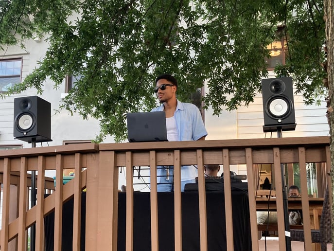 Gallery photo 10 of DJ PhillyPhill