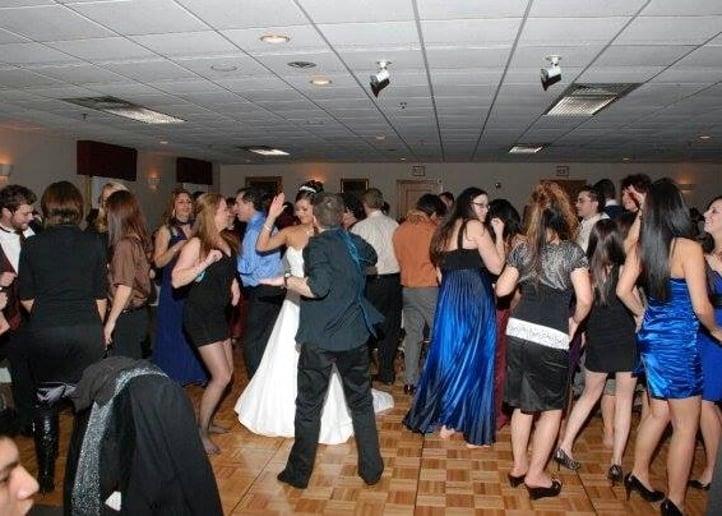 Gallery photo 2 of DJ PonFetti