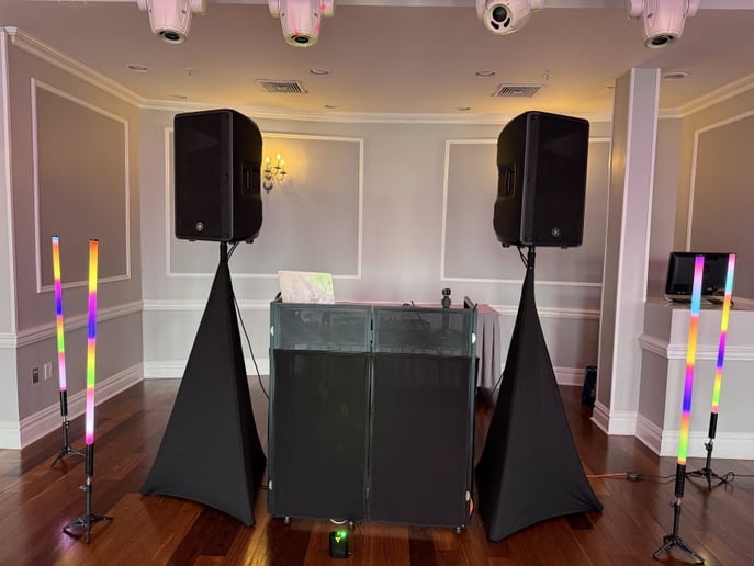 Gallery photo 2 of DJ Pozo