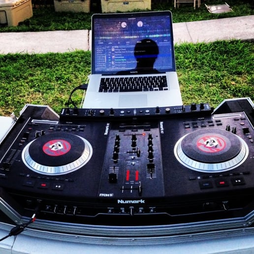 Gallery photo 3 of DJ Primo