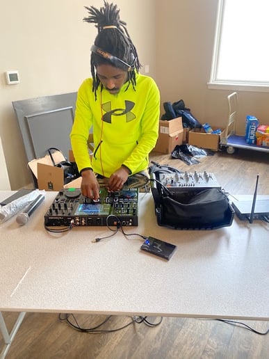 Gallery photo 7 of DJ Pswagger