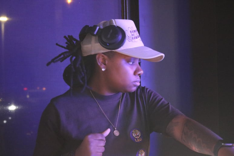 Gallery photo 4 of DJ RaeTooTrill