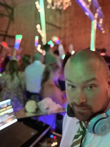 Gallery photo 4 of DJ Rain