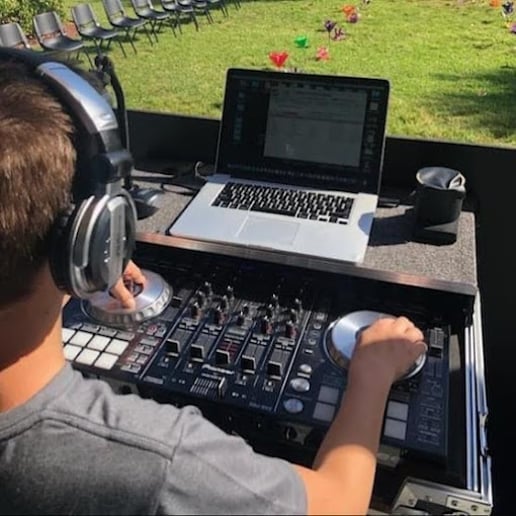 Gallery photo 4 of DJ Raw Juice