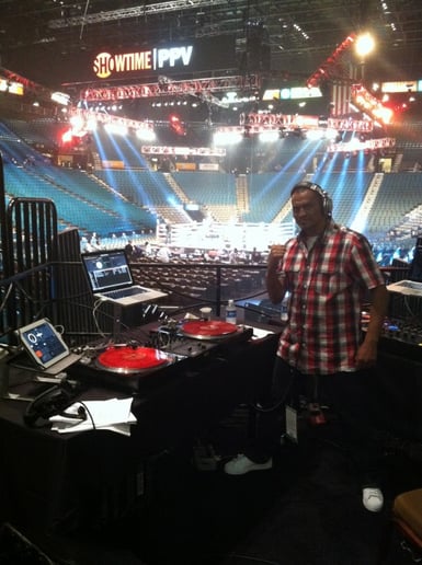 Gallery photo 3 of Dj Ray