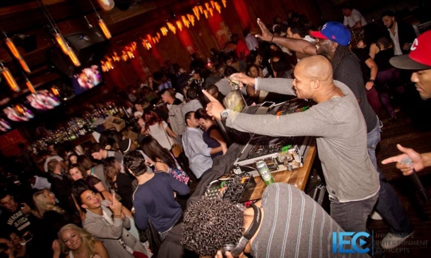 Gallery photo 5 of Dj Recklezz
