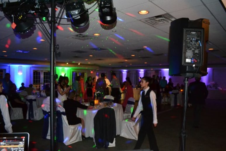 Gallery photo 1 of Dj Red Iv