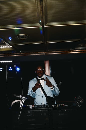Gallery photo 4 of DJ Ree Maniac