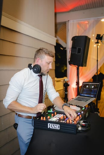 Gallery photo 4 of DJ Rehab