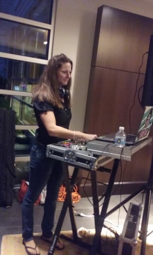 Gallery photo 4 of DJ Renee