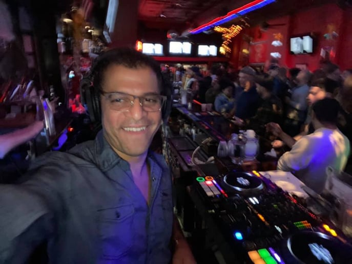 Gallery photo 5 of DJ Rich Rob