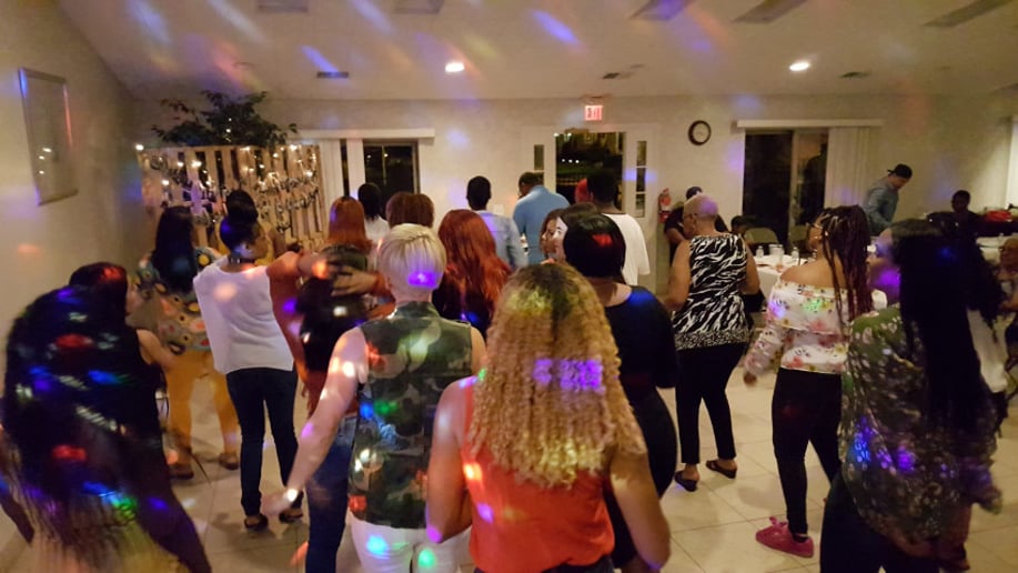 Gallery photo 1 of Dj Richie Rich