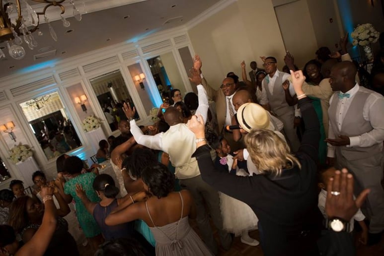 Gallery photo 1 of Dj Ricky Mixx