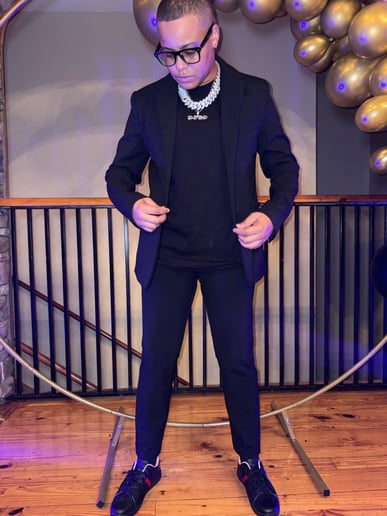 Gallery photo 3 of Dj Ro
