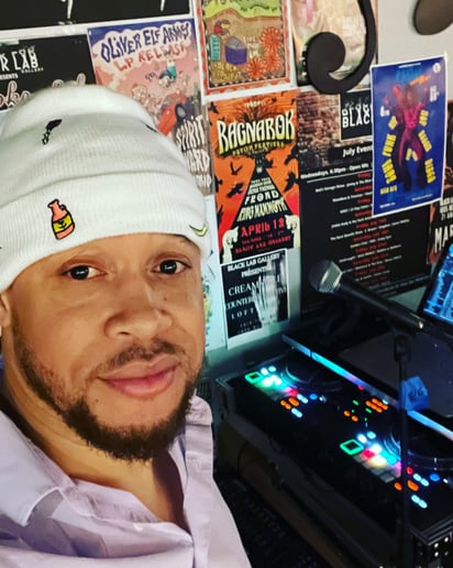 Gallery photo 1 of DJ Rojito