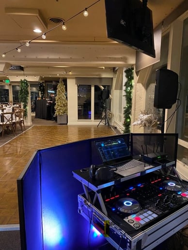 Gallery photo 6 of DJ Rolo