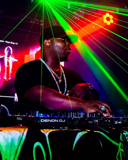 Gallery photo 3 of Dj Roy Neptune