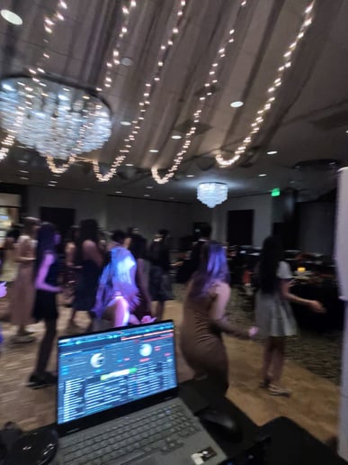 Gallery photo 11 of DJ Royale