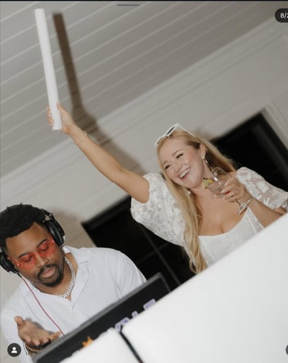 Gallery photo 5 of DJ Royale