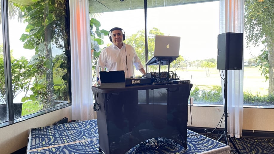 Gallery photo 4 of Dj Rumba