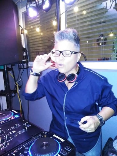 Gallery photo 4 of Dj' s  Yngrid