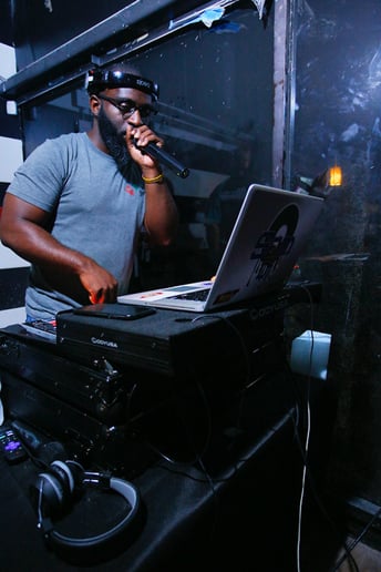Gallery photo 10 of Dj Sam