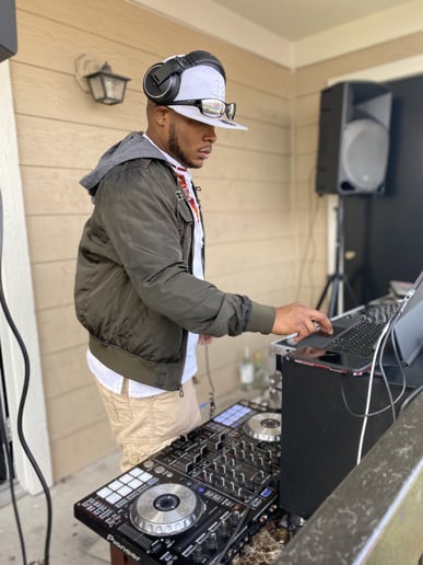 Gallery photo 7 of Dj SAMSATION
