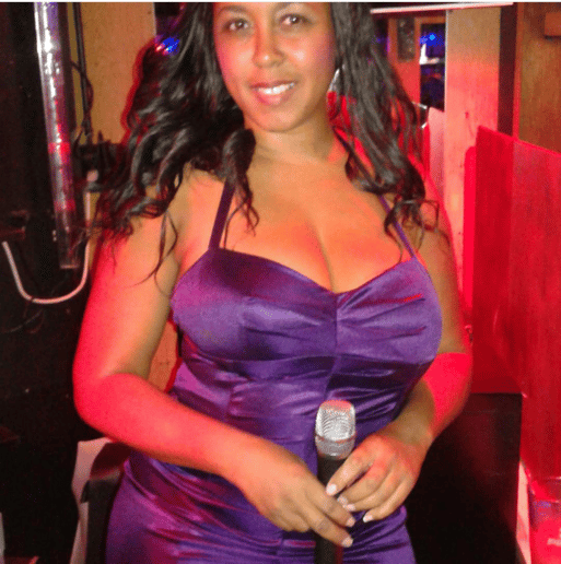 Gallery photo 4 of DJ Sassy Vee