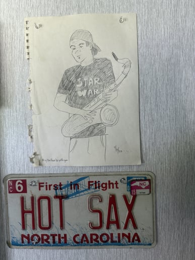 Gallery photo 1 of DJ Saxkeys