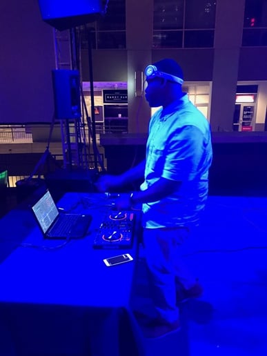 Gallery photo 2 of DJ Saxx