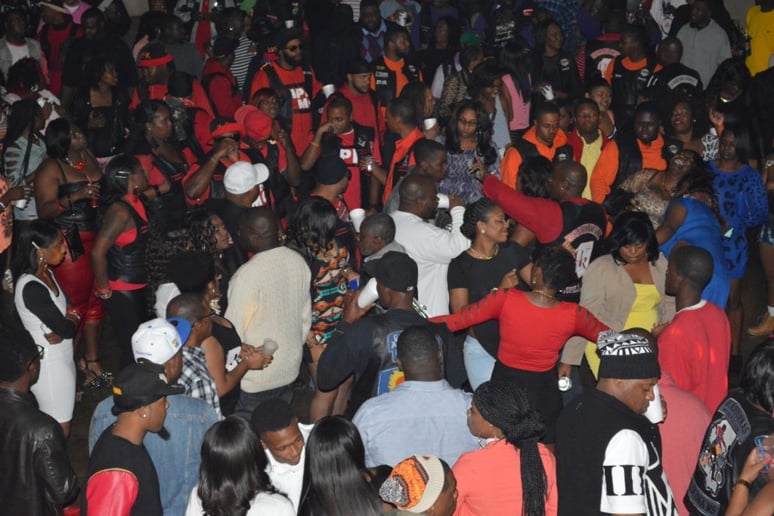 Gallery photo 3 of DJ Saxy