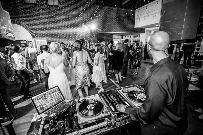 Gallery photo 2 of DJ Sean J