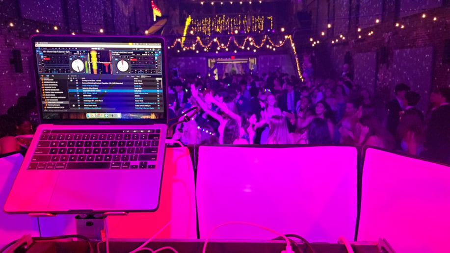 Gallery photo 5 of Dolce Vita DJ Services