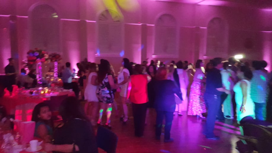 Gallery photo 7 of Dolce Vita DJ Services