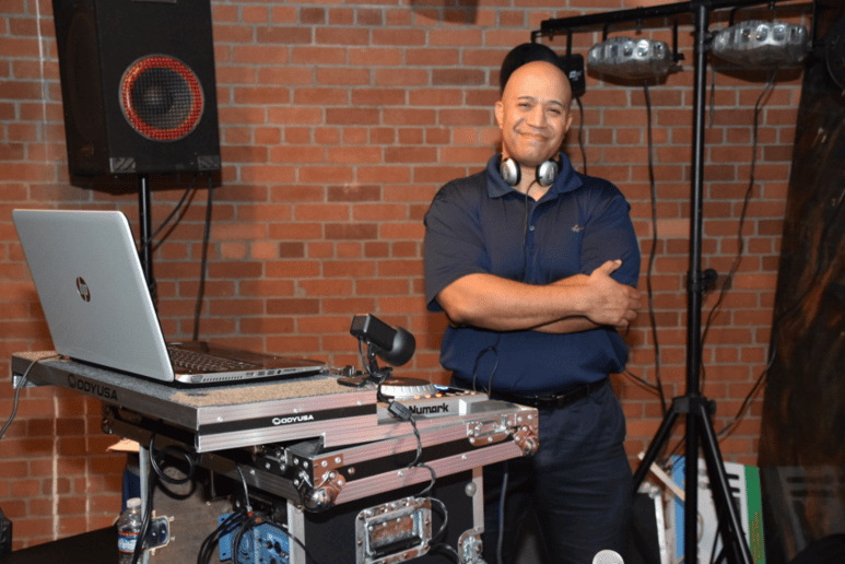 Gallery photo 3 of DJ Services... Let Us Entertain You!!!