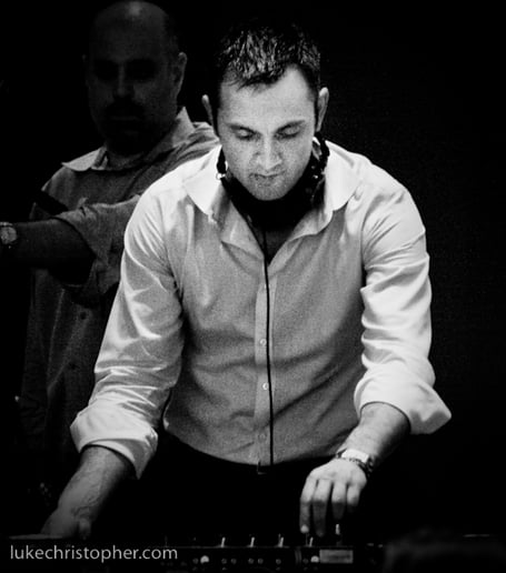Gallery photo 1 of Dj Seyhan